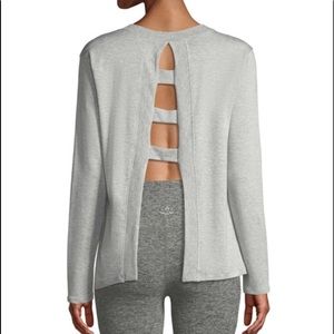 Beyond yoga open back top small